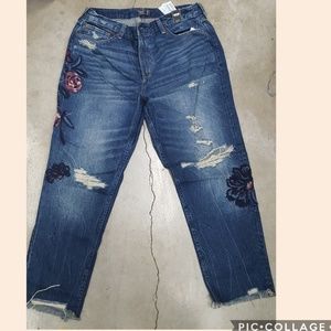 Abercrombie & Fitch Embroidered Jeans. Sz.32